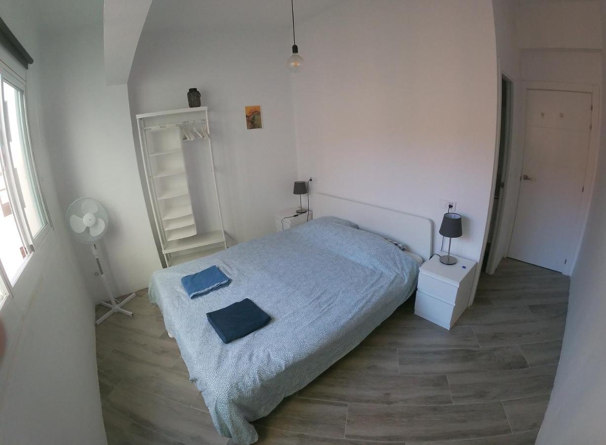 Room With Private Bathroom - Vivienda Vacacional Out Of Blue Santa Cruz de la Palma  Kültér fotó