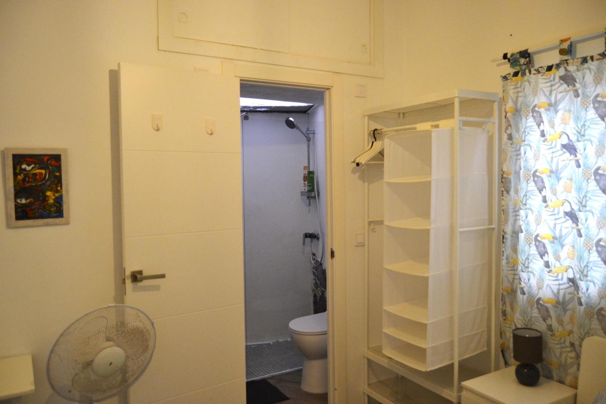 Room With Private Bathroom - Vivienda Vacacional Out Of Blue Santa Cruz de la Palma  Kültér fotó