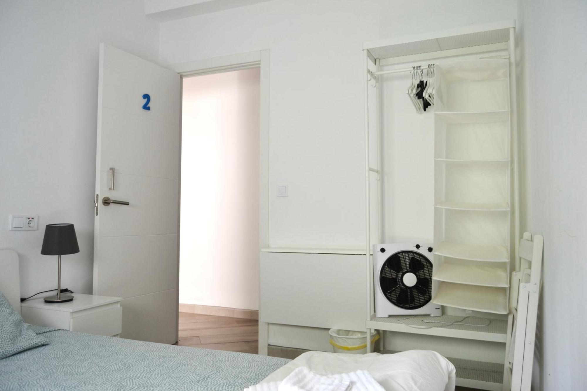 Room With Private Bathroom - Vivienda Vacacional Out Of Blue Santa Cruz de la Palma  Kültér fotó